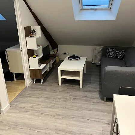D'une Avec Wifi A Flers Апартаменты *